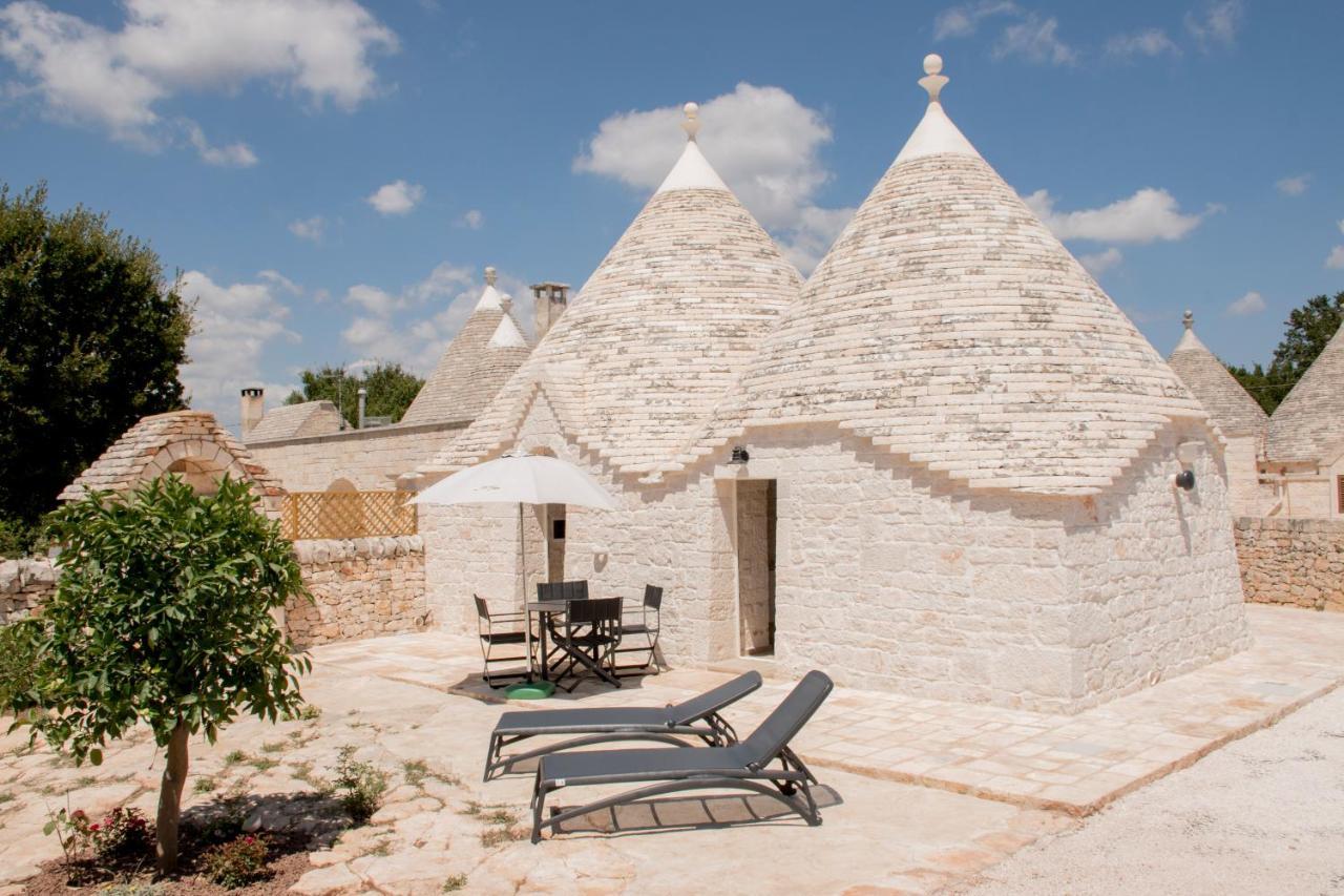 Trullo Cinquenoci Suite Локоротондо Экстерьер фото